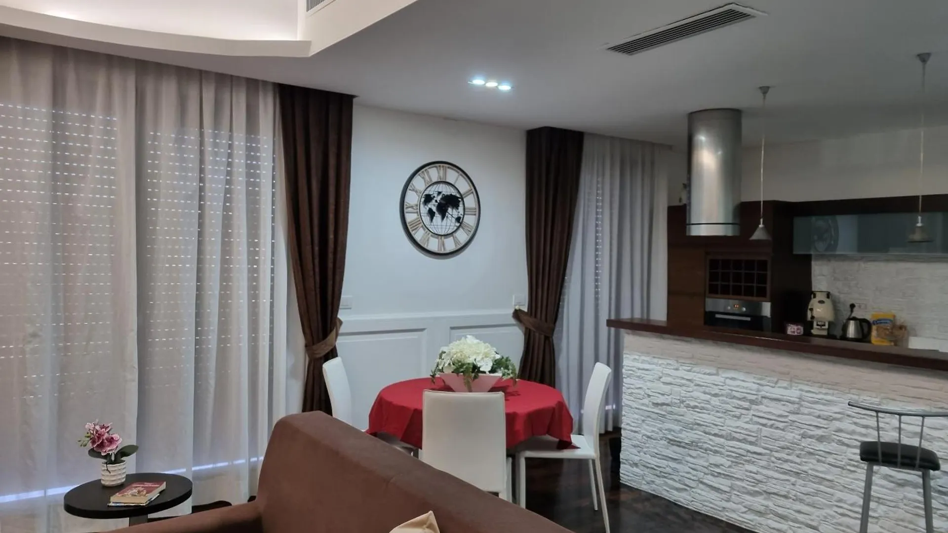 A Casa Di Lalla Naples 0*,